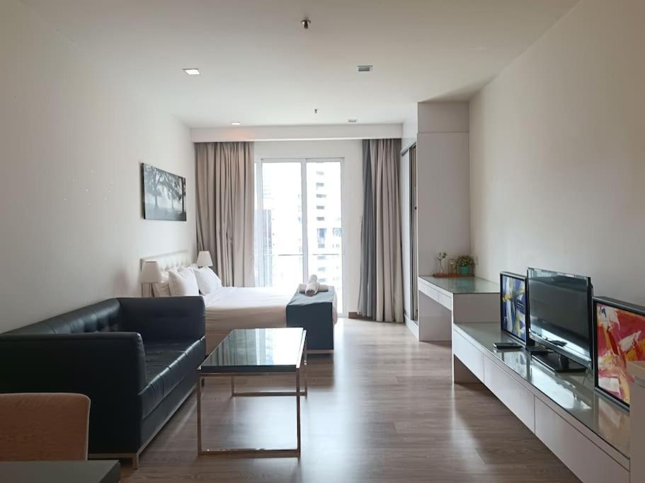 Rm203a Bukit Bintang Balcony Infinity Pool Apartment *