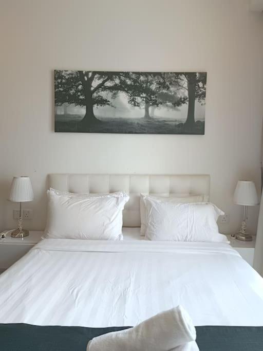 Rm203a Bukit Bintang Balcony Infinity Pool Apartment Kuala Lumpur