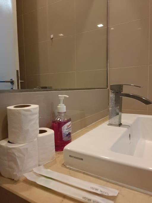 Rm203a Bukit Bintang Balcony Infinity Pool Apartment *